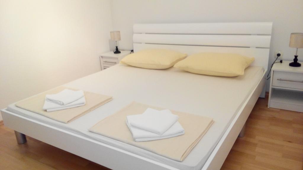 Apartment Beba Мостар Экстерьер фото
